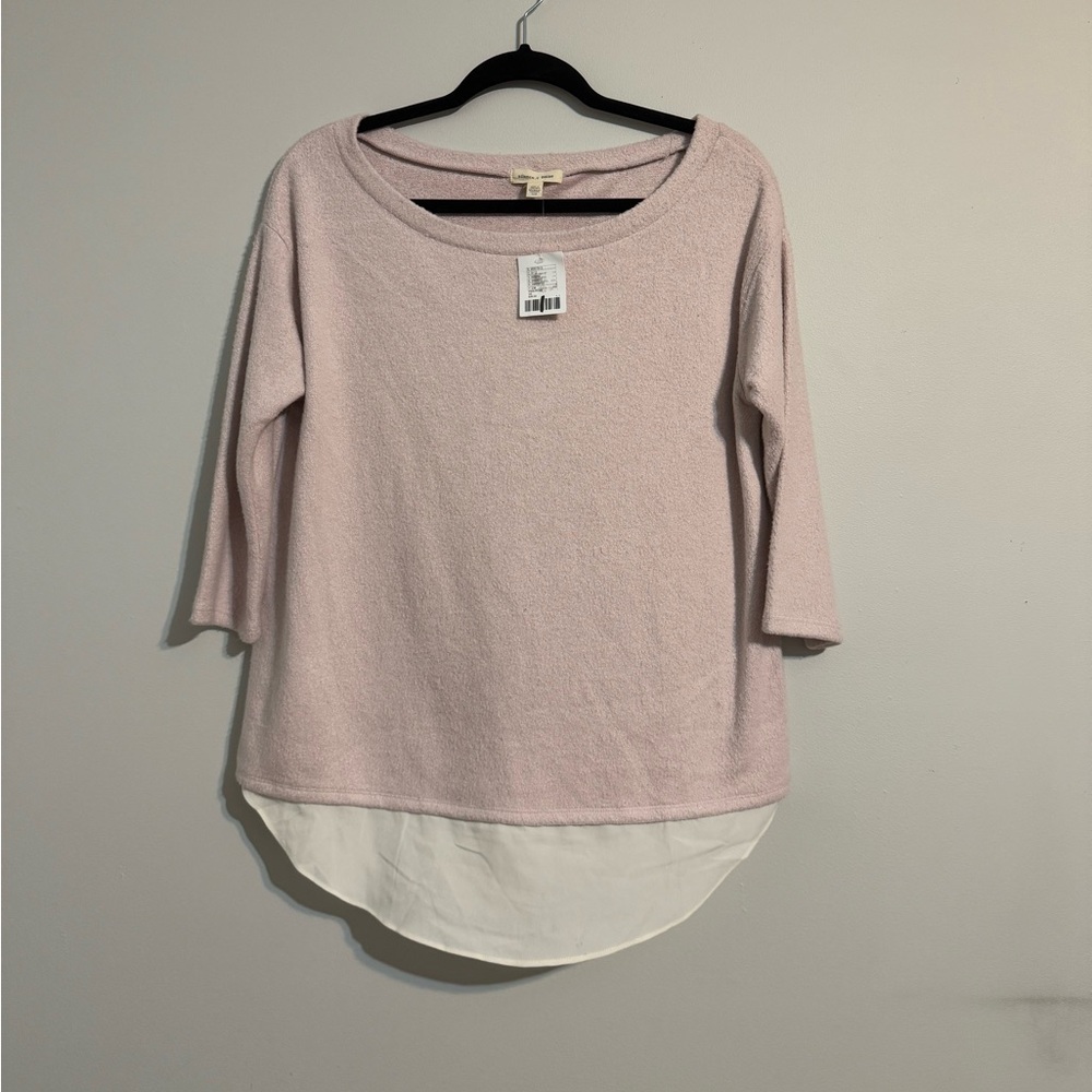 Urban Outfitters Pink lightweight‎ sweater size xs